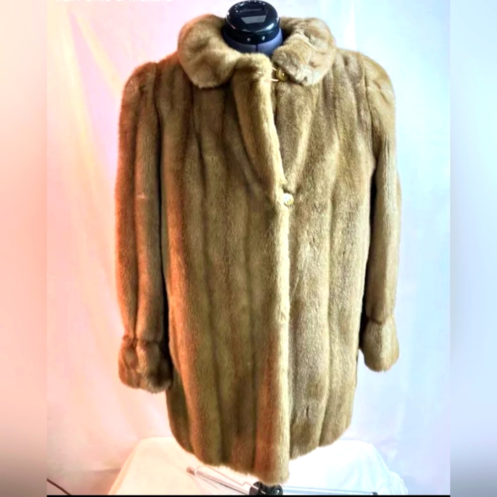 Hillmoor New York Tissavel France Design Faux Fur Button Coat M -Read For Size